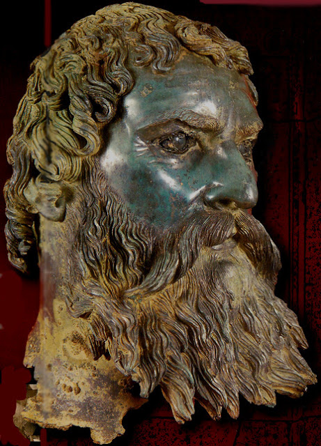 Bronze head Seuthes III 300-300 BC